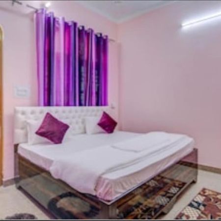 Nandini Homestay Dehradun Bagian luar foto
