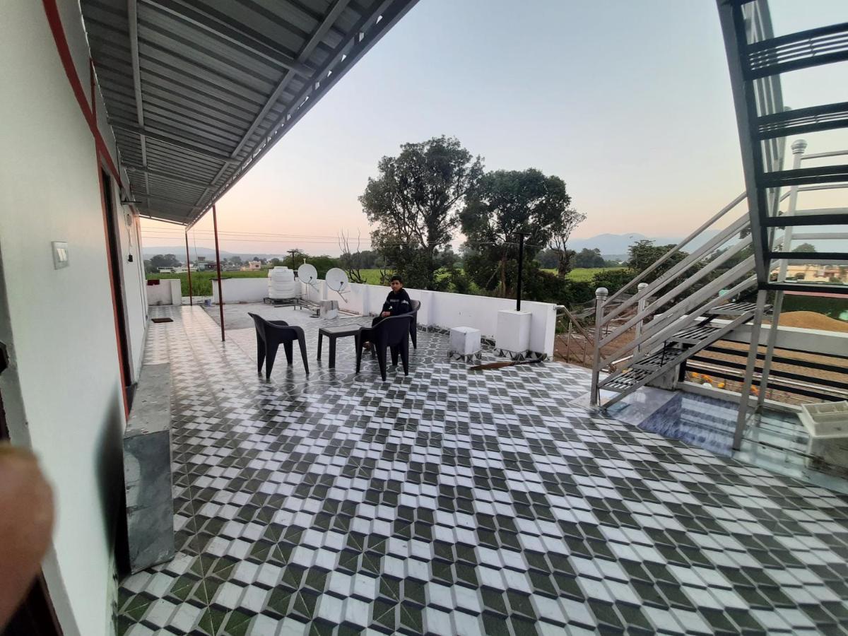 Nandini Homestay Dehradun Bagian luar foto