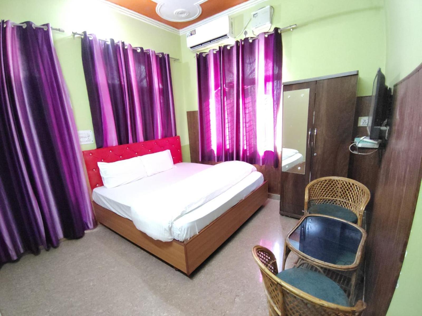 Nandini Homestay Dehradun Bagian luar foto